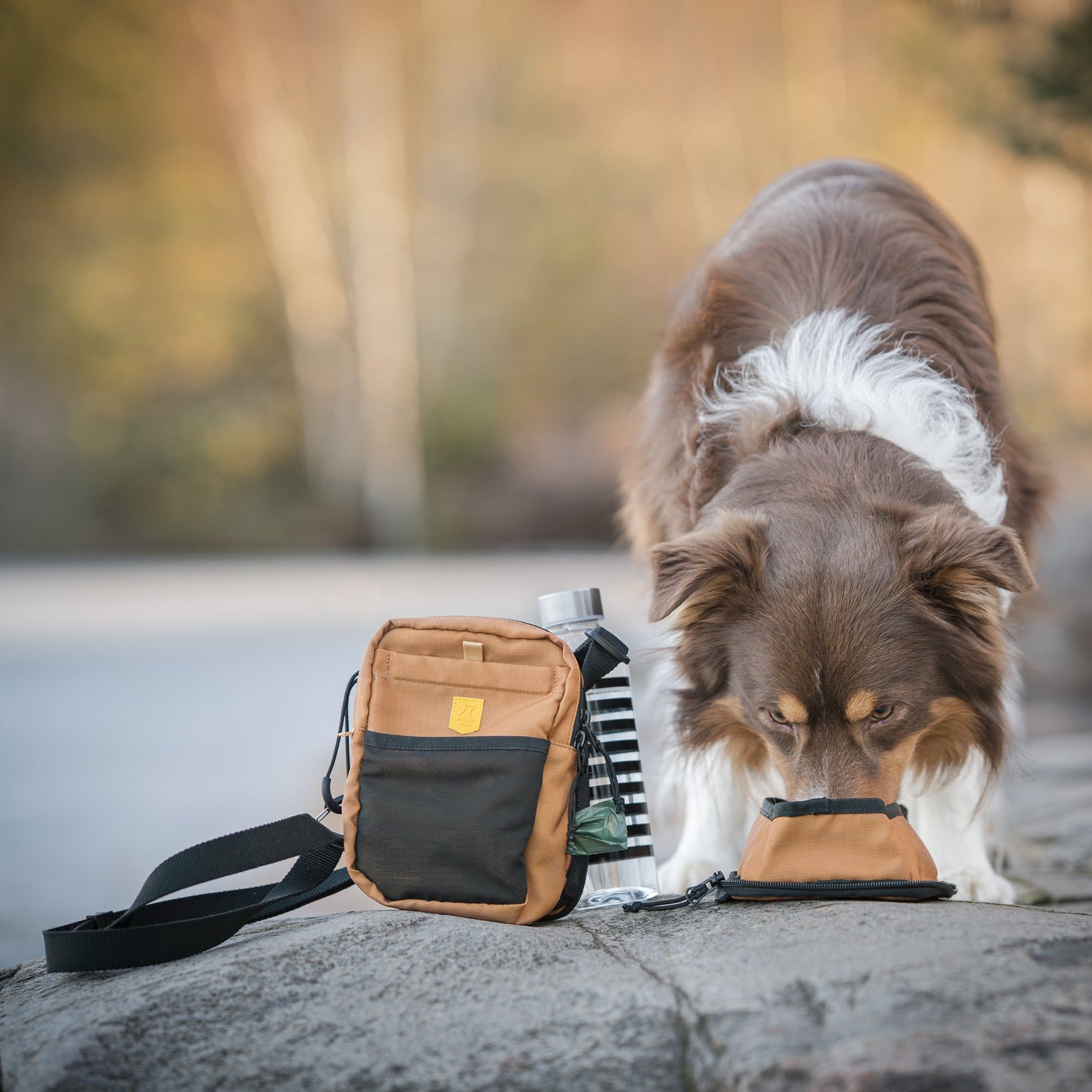 Hydration Shoulder Bag Wood Brown Mix - Woolly Wolf