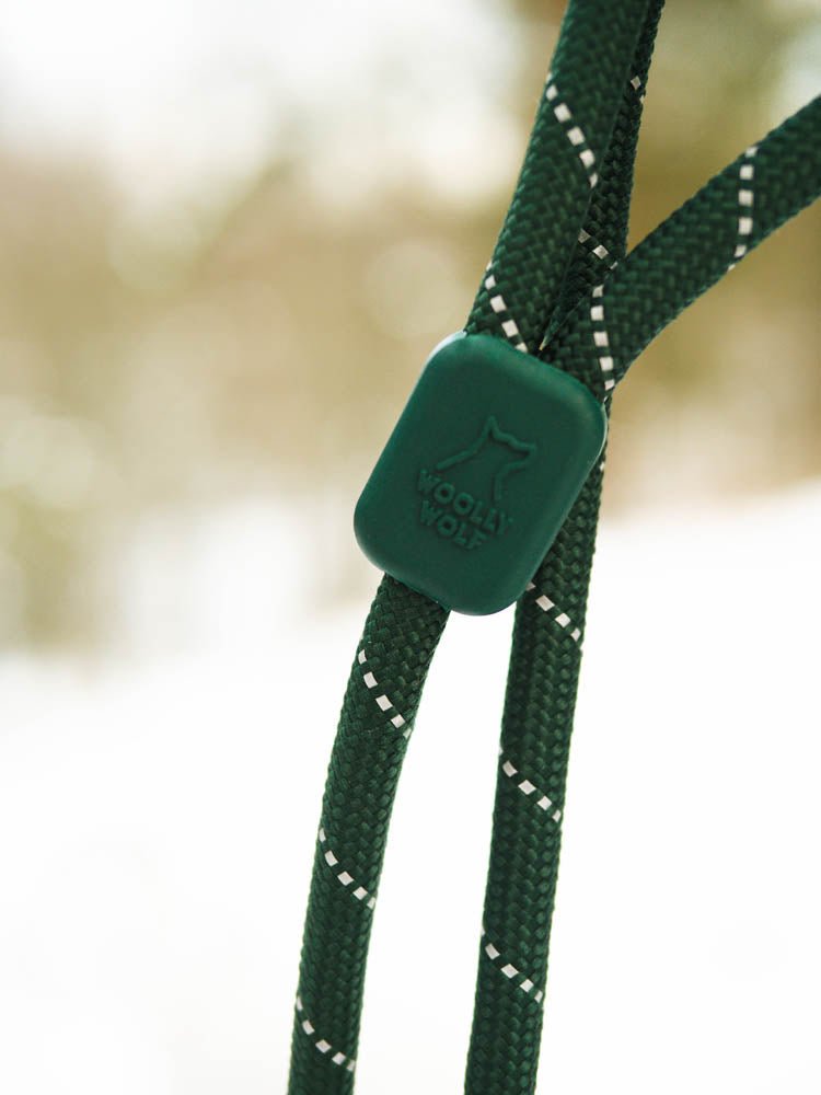 Woolly Wolf Rope Leash Evergreen -